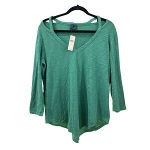 Anthropologie Left of Center Green V-Neck 3/4 Sleeve Top Size Small T-Shirt NWT